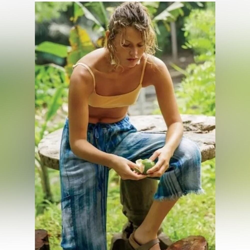 Free People Glory Days Pants Small 100% Linen Striped Wide Leg Cargo Blue Frayed